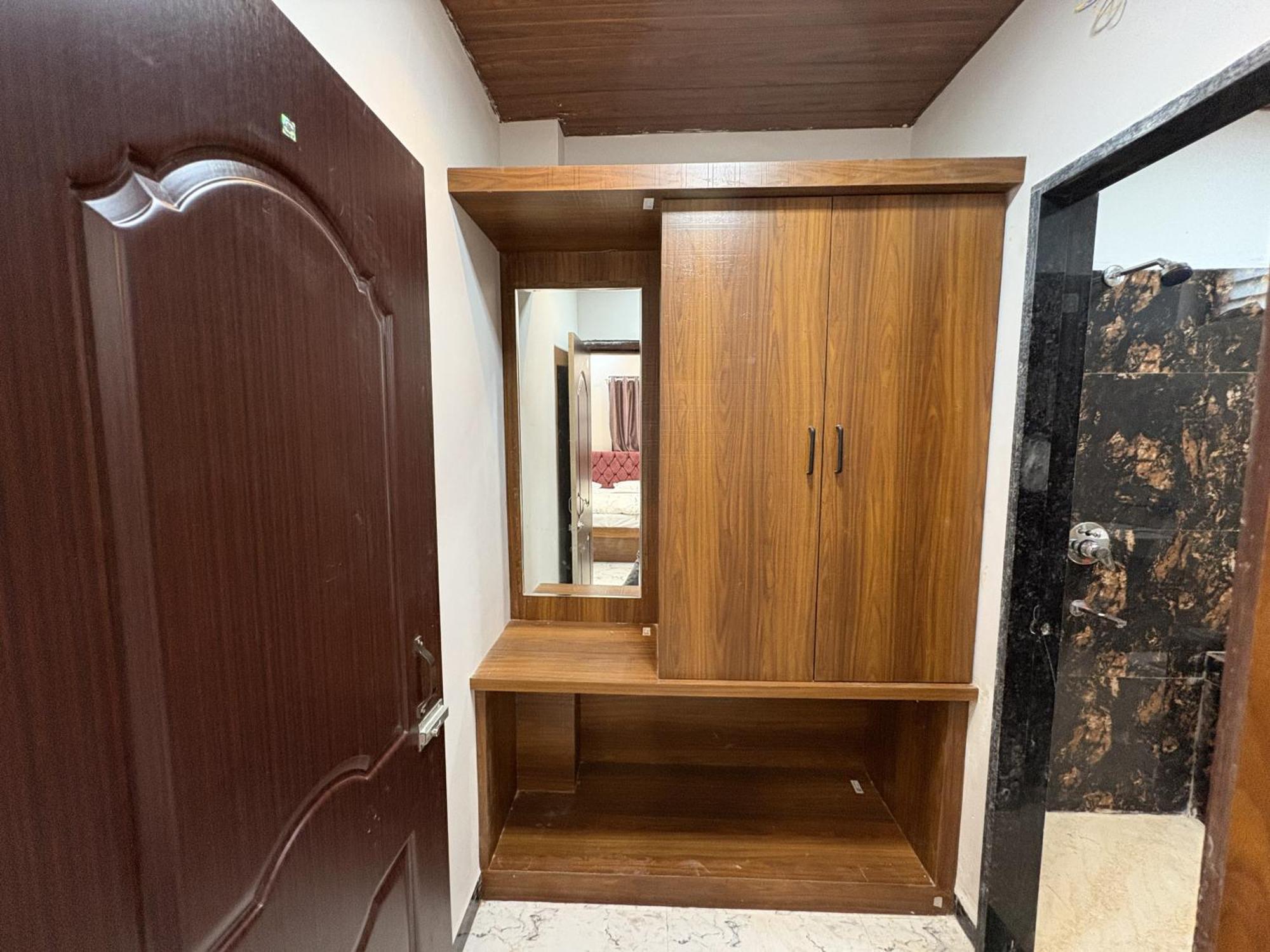 Shree Trilokeshwar Guest House Ujjain Exterior foto